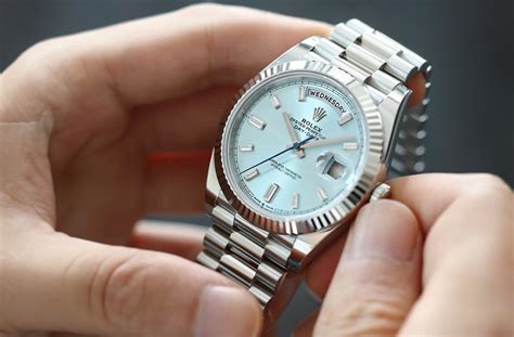 how to wind rolex datejust|rolex watch winder instructions.